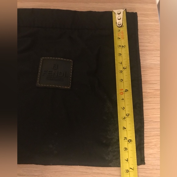 Fendi small blk velcro pouch/makeup case. 💐promo 5 items/$50. Add 2 ur bundle. - Picture 6 of 12
